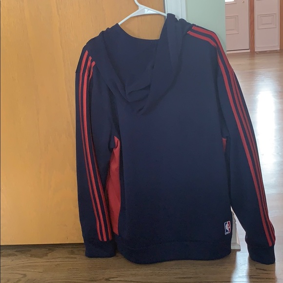 Cavs Zip-up - Picture 2 of 2